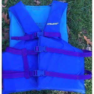 Blue Stearns Universal Adult Life Jacket